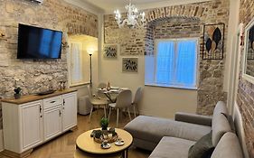Bruskos Luxury
